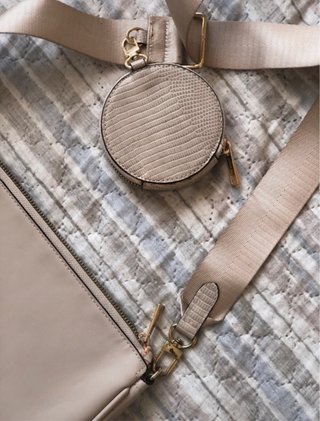 Borsa tracolla beige con portamonete
