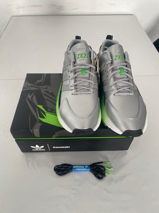 Zapatillas Adidas ZX22 Kawasaki Talla 44