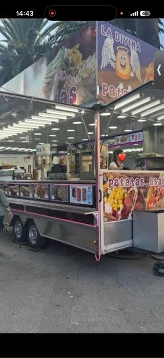 Se necesita ayudante para feria