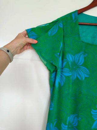 Vestido Maza floral verde y azul T 50 Maza