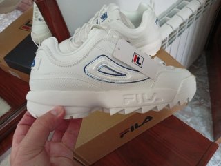 Zapatillas Fila Talla 39 Blancas y Azules
