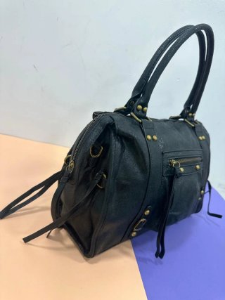 Bolso de mano negro