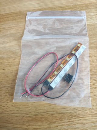 Conector y luces led luces maleta Givi