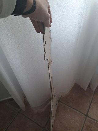 Guitarra de cartón YUMAS Born in the 80s