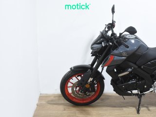 YAMAHA MT-125