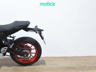 YAMAHA MT-125