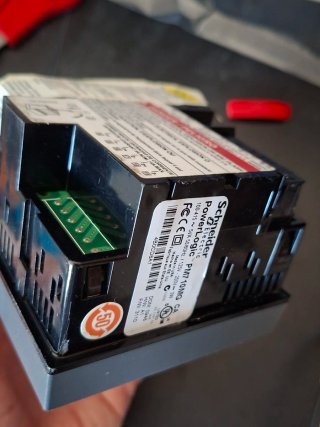 Schneider Electric PowerLogic PM710 Medidor