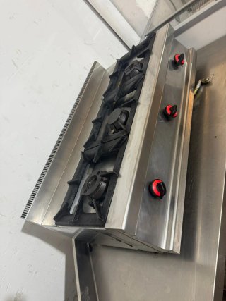 Cocina industrial 4 fuegos acero inoxidable
