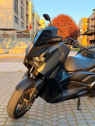 Yamaha Xmax 300 Negra Mate