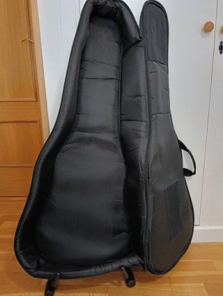 Funda de guitarra Storm semirrígida
