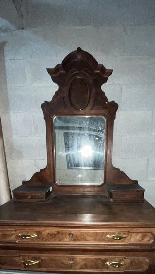 Cassettone inizio '900 radica