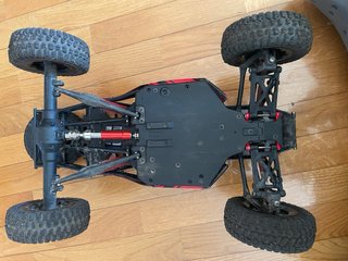 Coche RC T2M Pirate Rookie 4WD Buggy