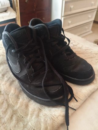 Zapatillas Nike Negras y Grises t.40