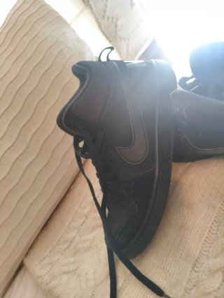 Zapatillas Nike Negras y Grises t.40