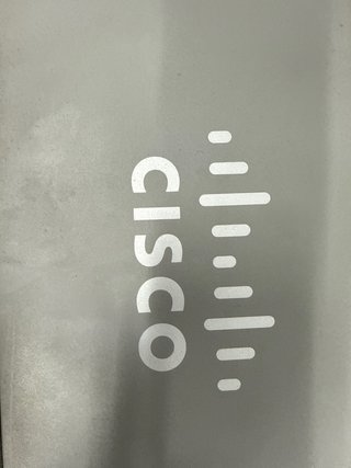 Switch Cisco SF200-24P 24 Puertos PoE