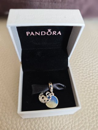 Charm Pandora Zorro y conejo.