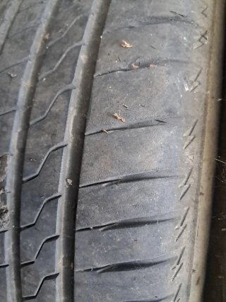 4 Ruedas 4 pernos 185/60 r15 88H