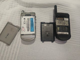 Lote 2 móviles Motorola antiguos