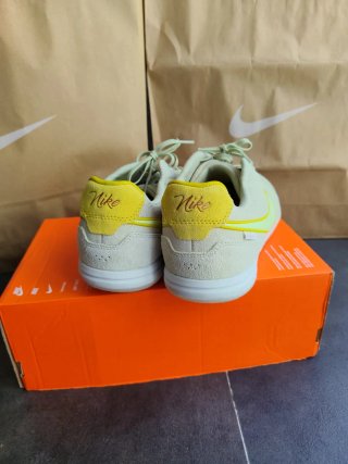Nike tiempo Streetgato LE Verde y Amarillo