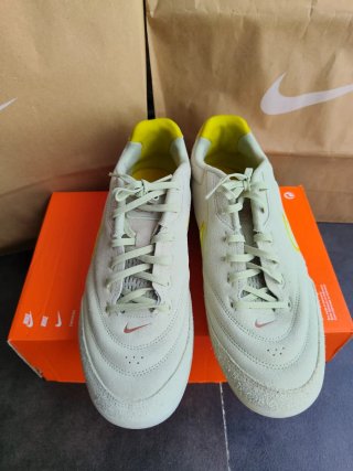Nike tiempo Streetgato LE Verde y Amarillo
