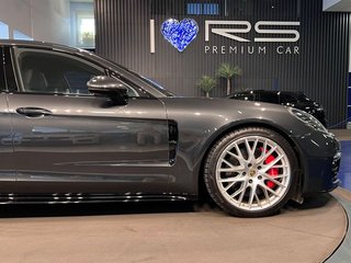 Porsche Panamera GTS Sport Turismo