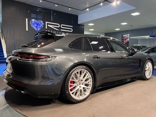Porsche Panamera GTS Sport Turismo