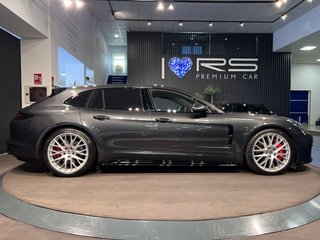 Porsche Panamera GTS Sport Turismo
