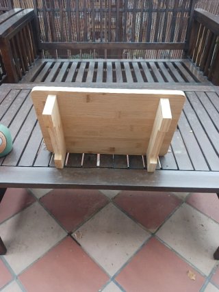 Mesa para bonsai en madera de bambú