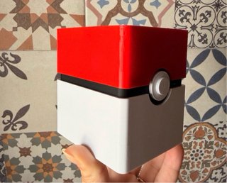Caja Pokeball Pokemon + 200 Cartas de regalo