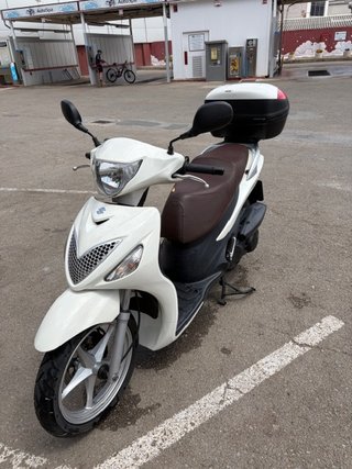 Suzuki Sixteen 125cc