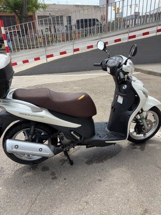 Suzuki Sixteen 125cc