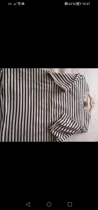 Camiseta de rayas manga corta