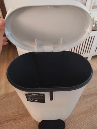 Cubo de basura El Corte Inglés 8L con pedal