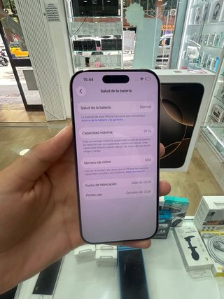 Apple IPhone 16 Pro 256GB Dorado Semi Nuevo