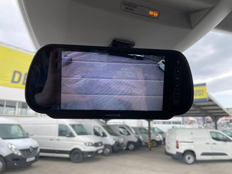 Volkswagen Crafter 2018, foto 12