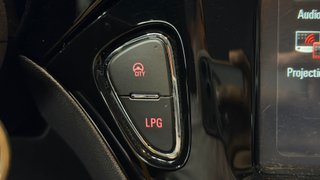 Opel Corsa 1.4 Gasolina / Gas distintivo Eco