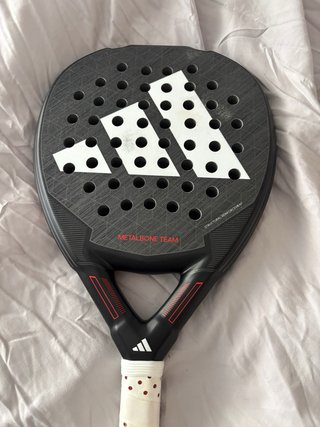 Adidas Metalbone - Casi Nueva