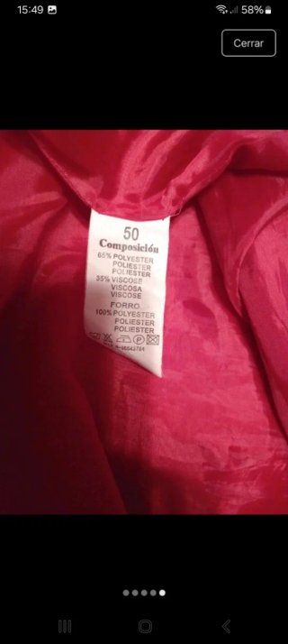Abrigo rojo de paño