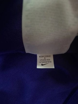 Sudadera Nike Tech Fleece Negra y Morada