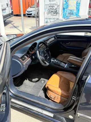 Audi A8 2004