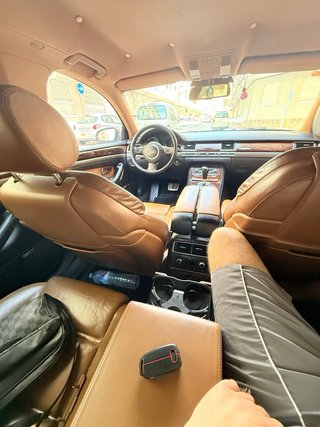 Audi A8 2004