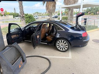 Audi A8 2004