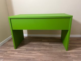 Escritorio verde 150cm