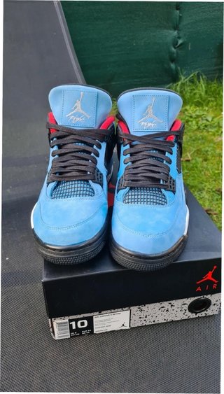 Nike Air Jordan 4 Retro x Travis Scott Talla 39