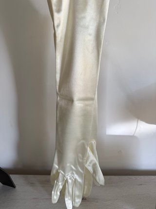 Guantes largos satinados