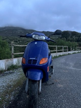 Negociable Piaggio Zip Azul de aire 2 tiempos 49