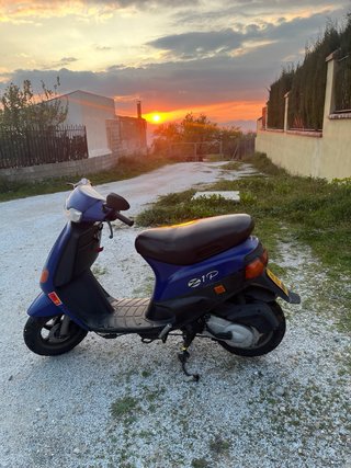 Negociable Piaggio Zip Azul de aire 2 tiempos 49