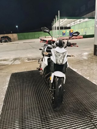 Kawasaki ER6n Blanca URGE VENTA