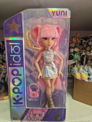 Bambola K-pop Yuni
