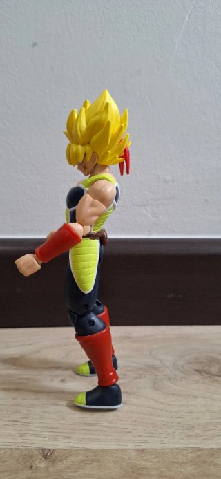 Figura Articulada Bardock